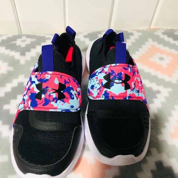 NWT UNDER ARMOUR BIG KIDS GGS RUNPLAY CAMO - BLACK CAMO - Picture 8 of 14